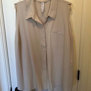 Athleta Women's Urbanite Tank in Light Beige  Size 2X